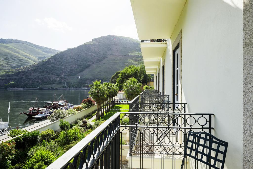Hotel The Vintage House - Douro Pinhão Exterior foto View from the hotel