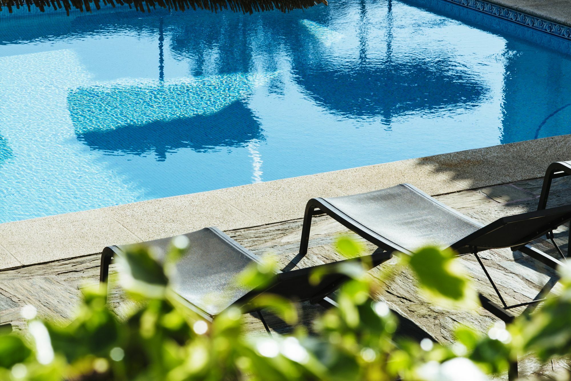 Hotel The Vintage House - Douro Pinhão Exterior foto The swimming pool at the hotel